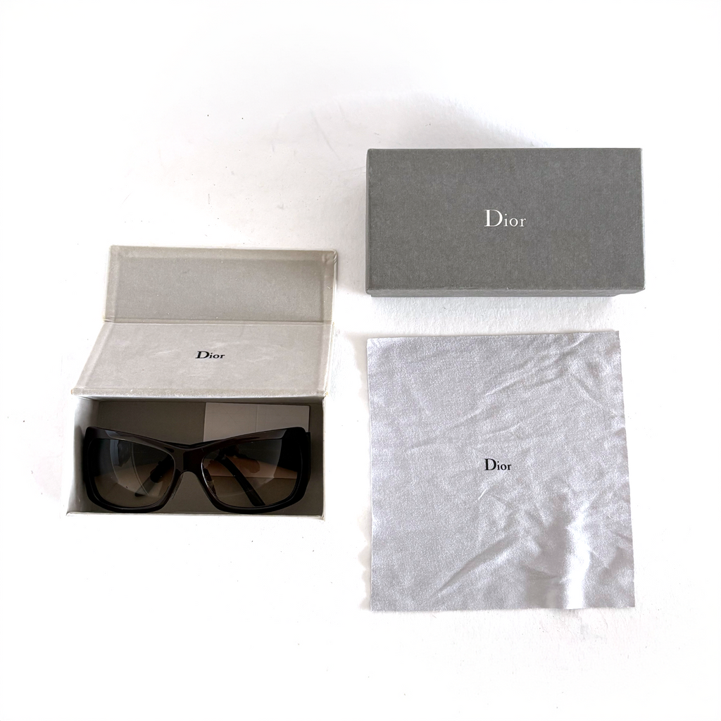 Dior butterfly Y2K brand logo plate fashion sunglasses