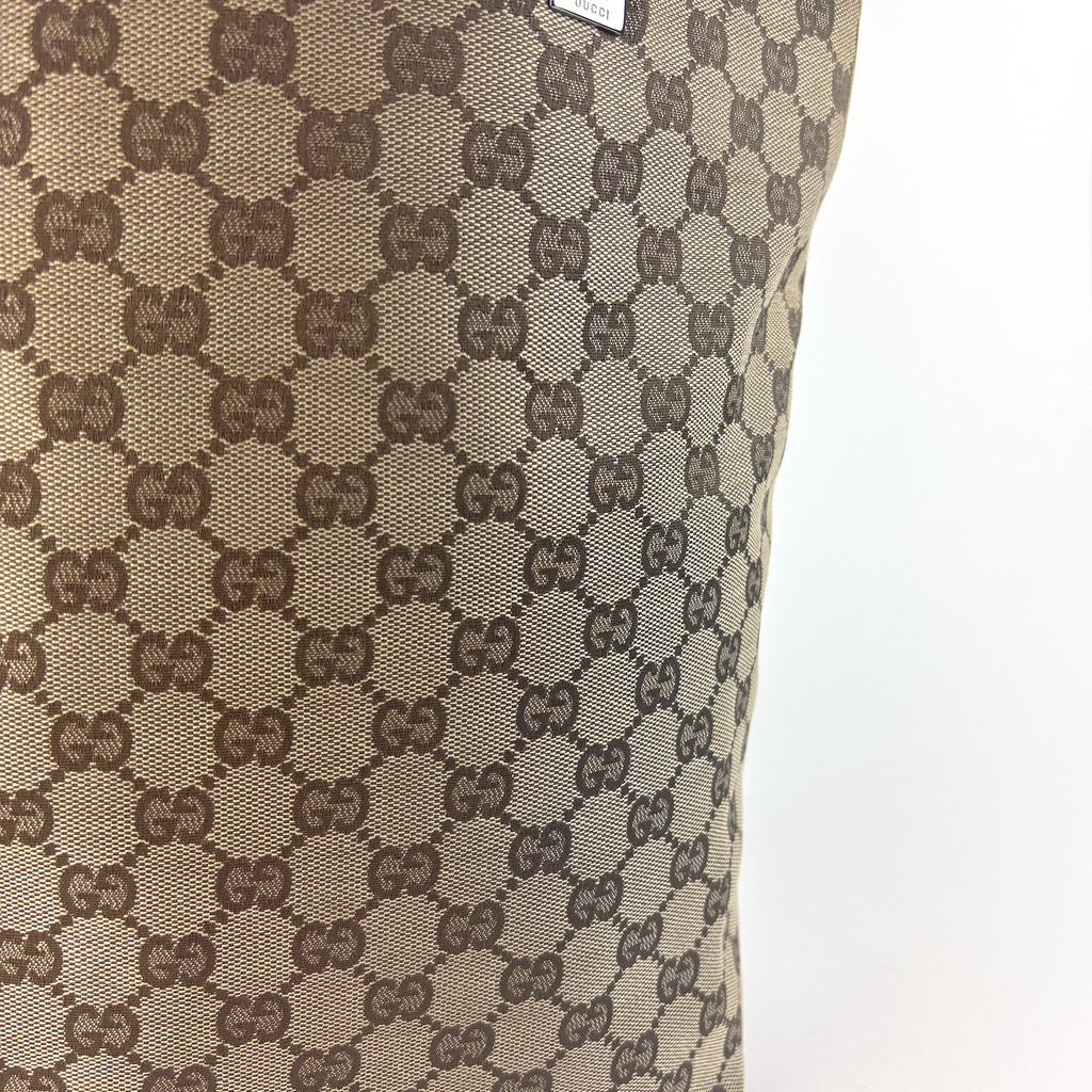 Gucci Bucket Tote GG Beige