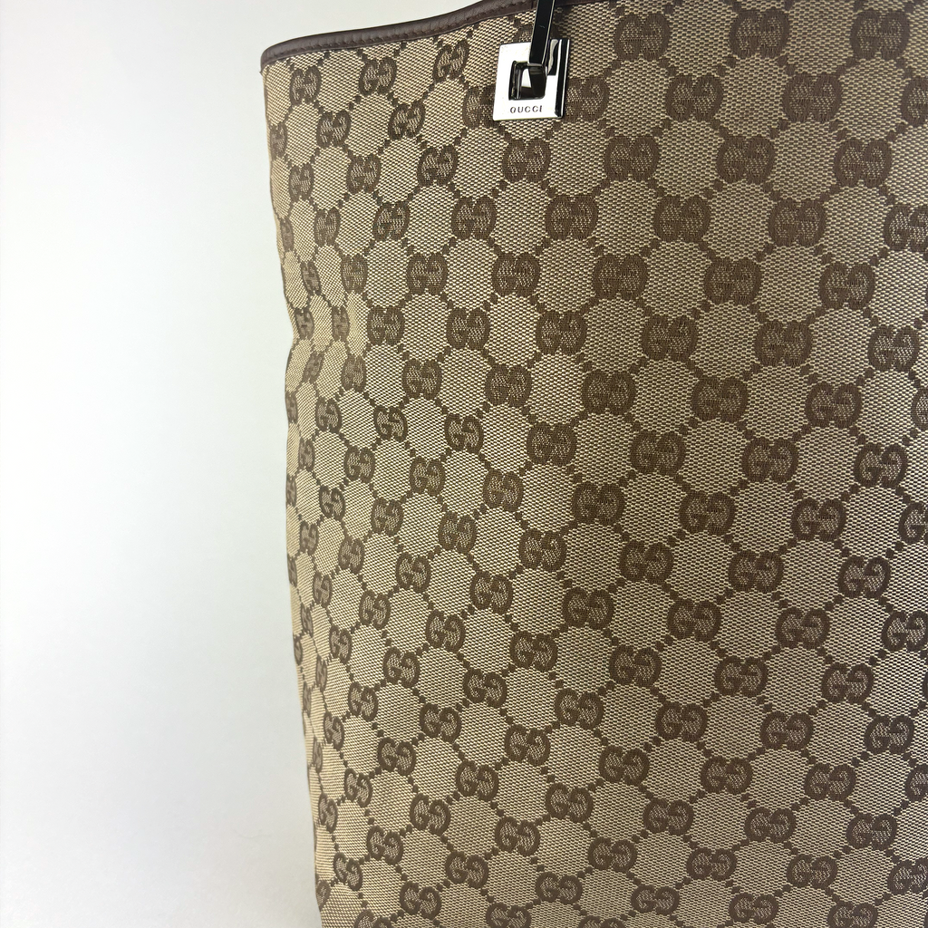 Gucci Bucket Tote GG Beige