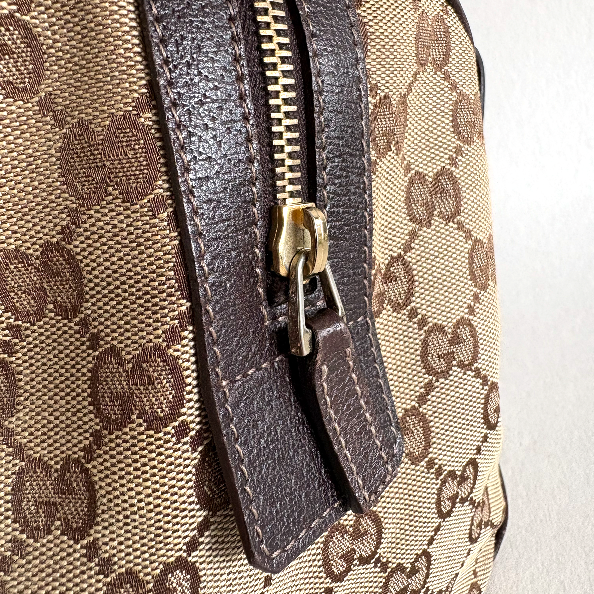 Gucci  GG Canvas Abbey Pocket Boston