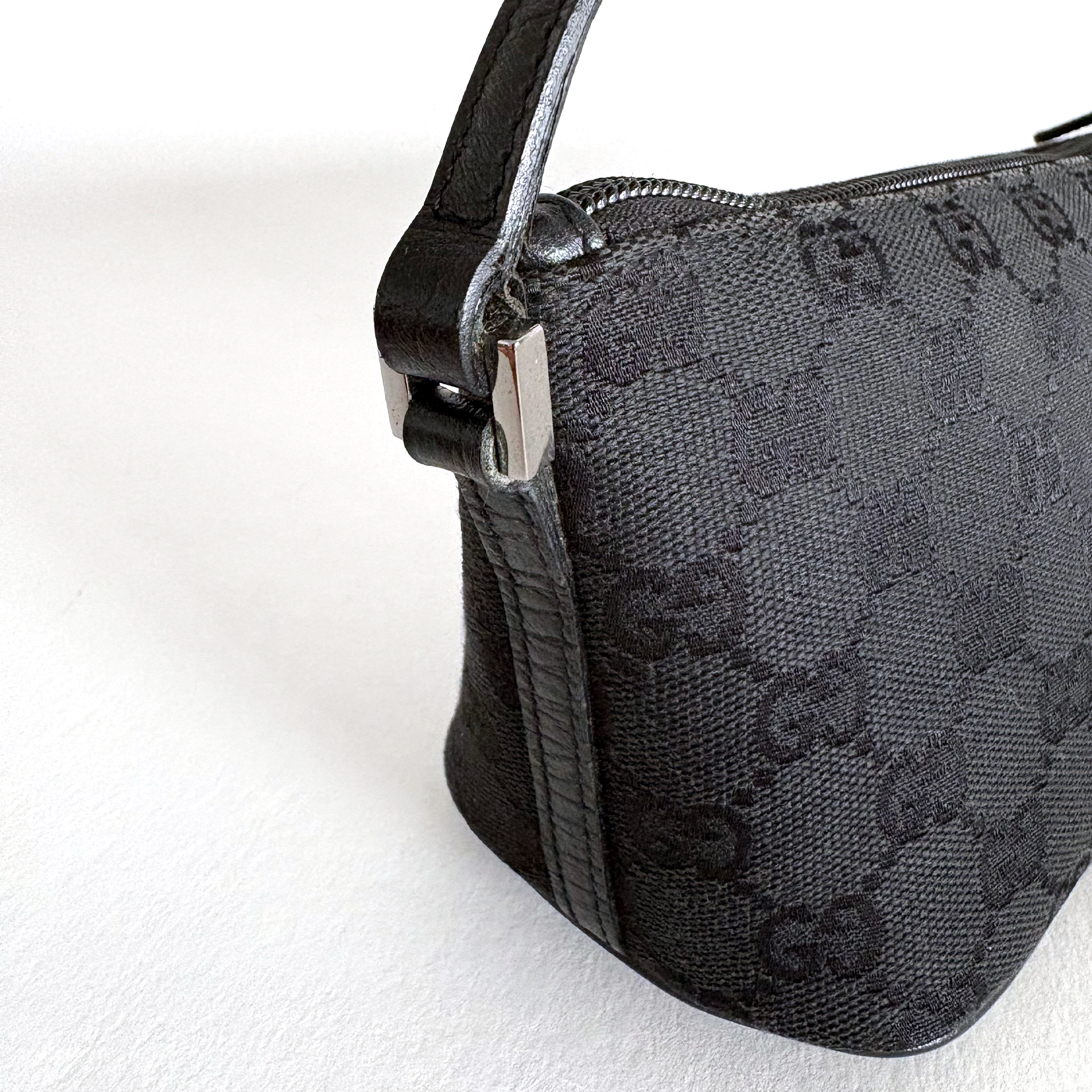 Gucci GG Canvas Boat Bag Black