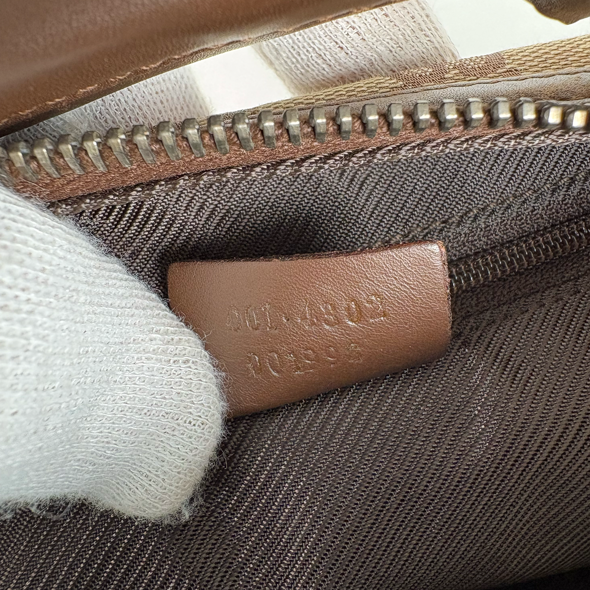 Gucci GG Shoulder Canvas Hobo Brown