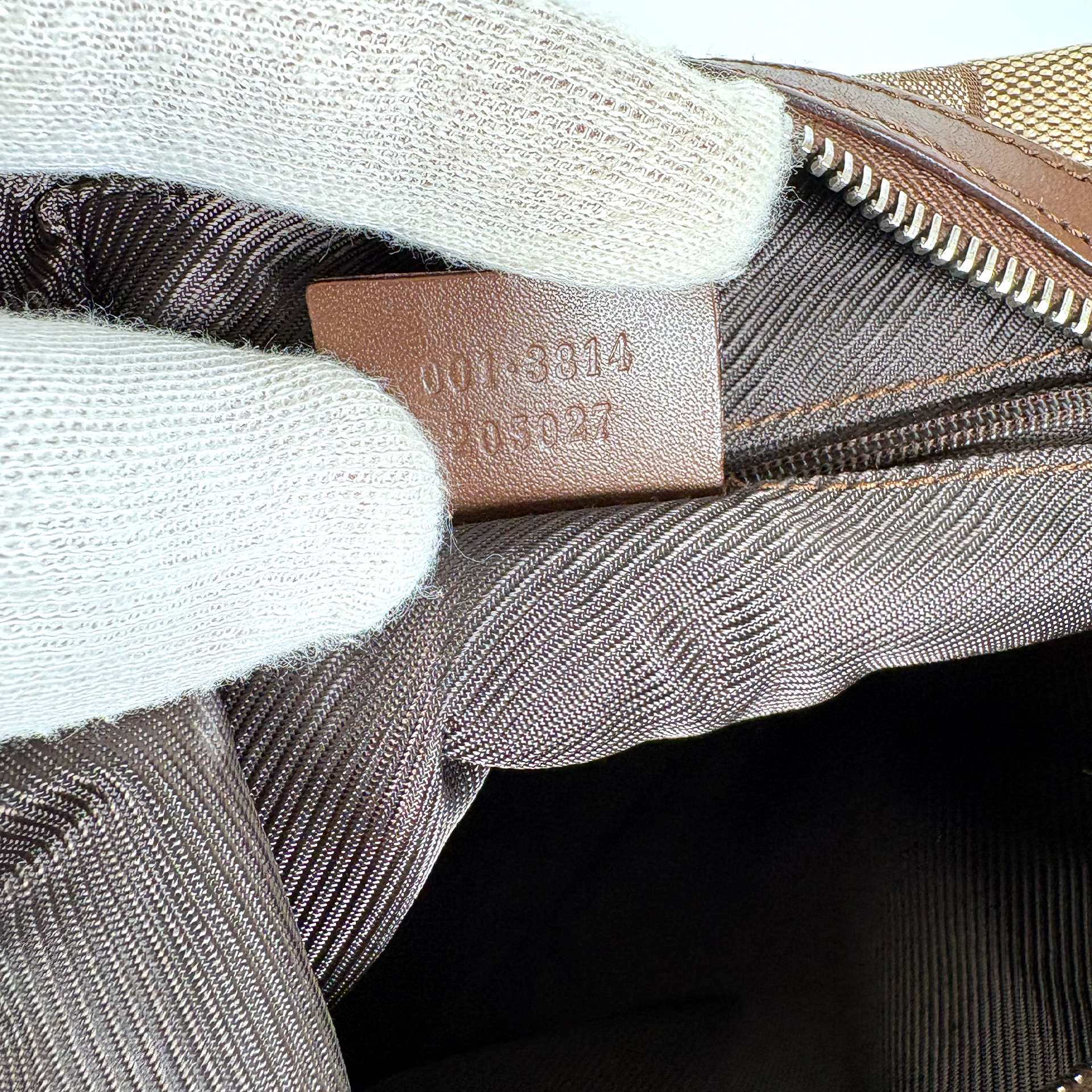 Gucci GG Hobo Canvas Clasp Brown