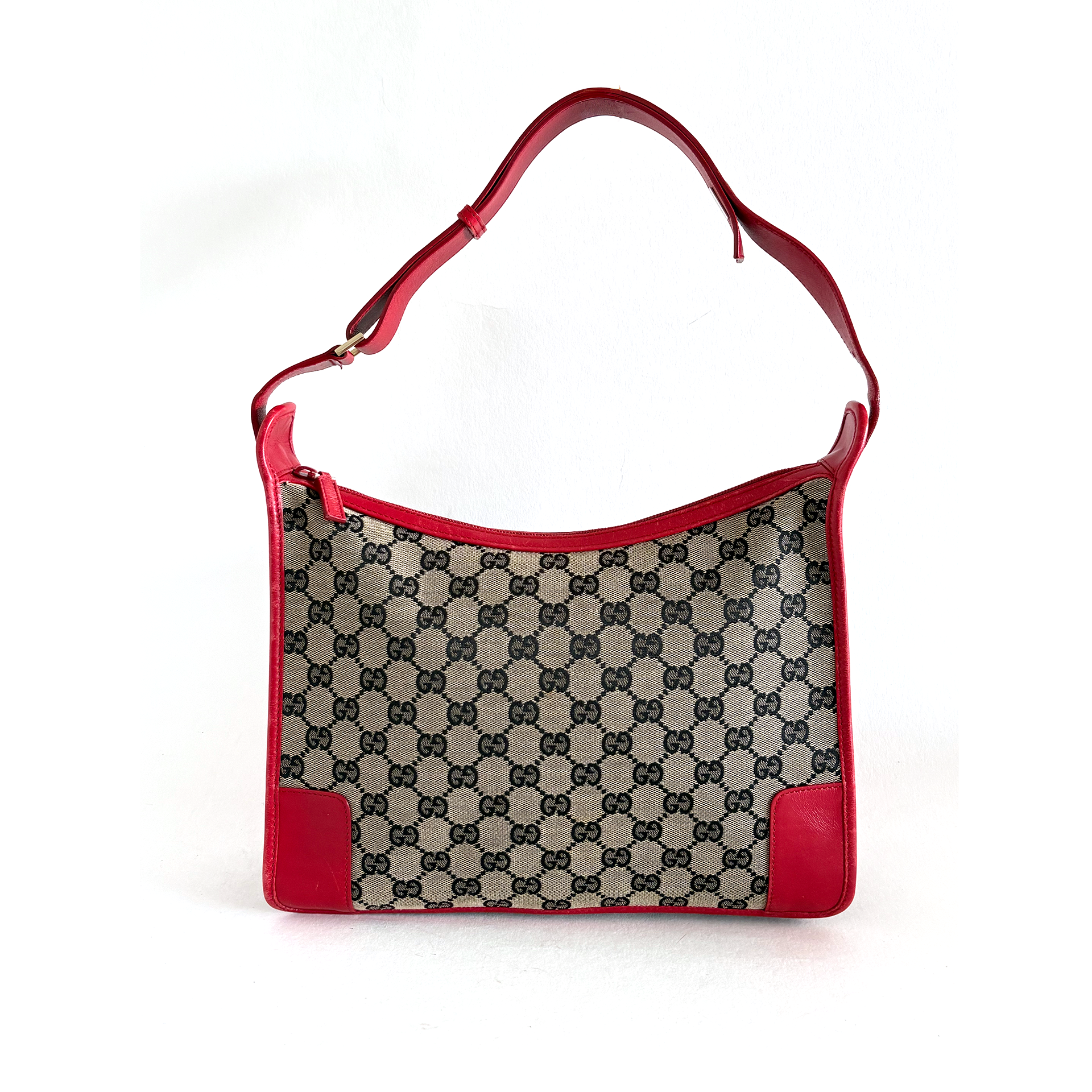 Gucci GG Canvas Shoulder Bag in beige with red leather details
