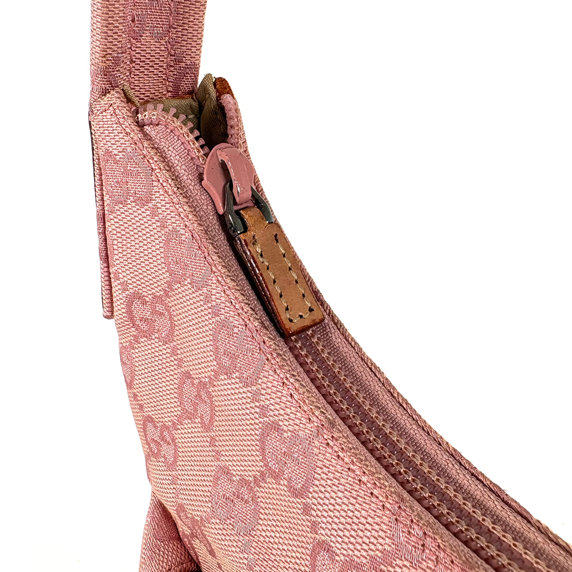 Gucci GG Canvas Shoulder Bag Pink