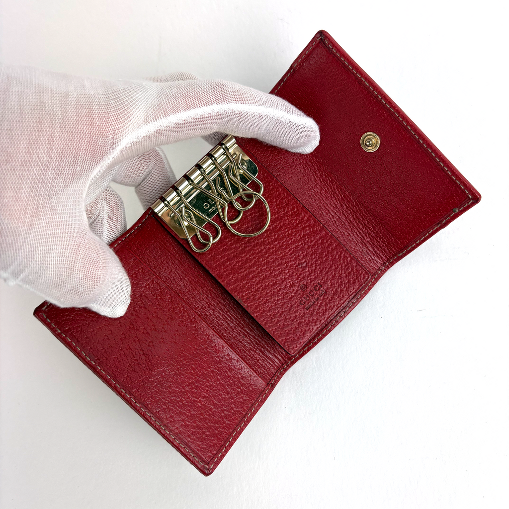 Gucci GG Supreme 6 Key Holder Case Red