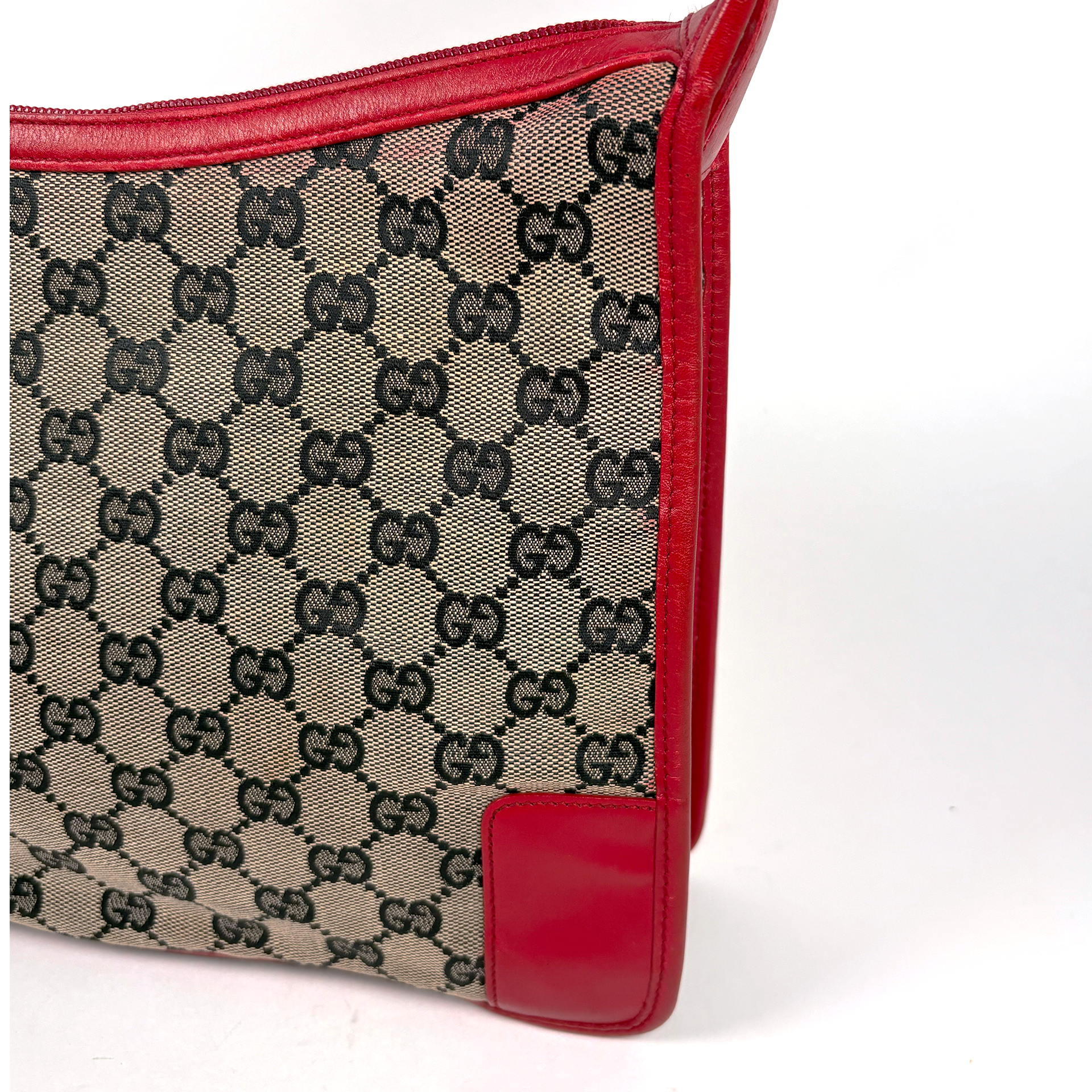 Gucci GG Canvas Shoulder Bag Red