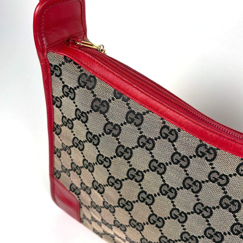 Gucci GG Canvas Shoulder Bag Red