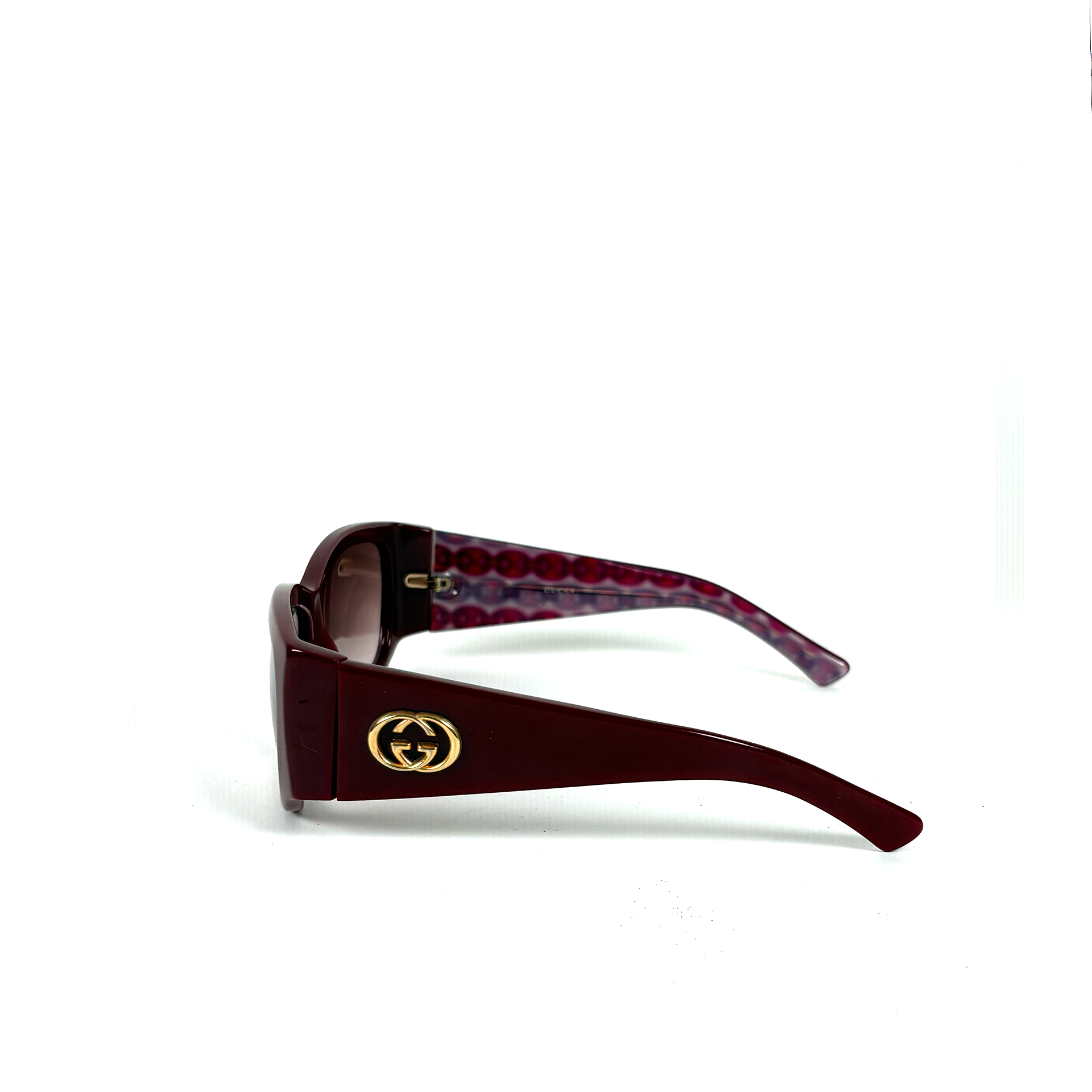 Gucci Sunglasses in Cherry Red