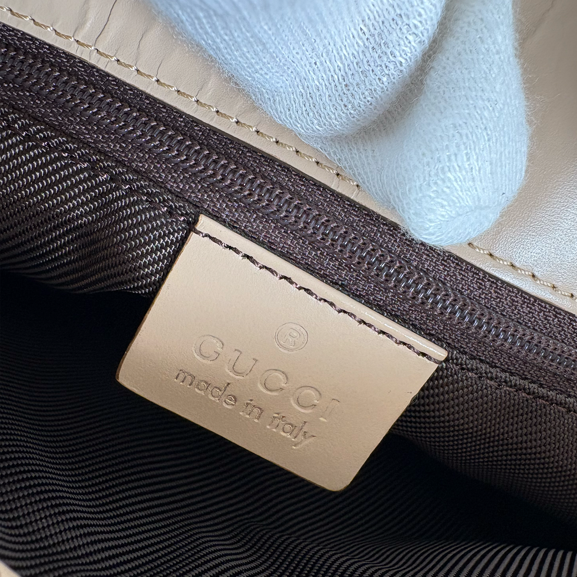 Gucci GG Mini Bucket Bag Beige