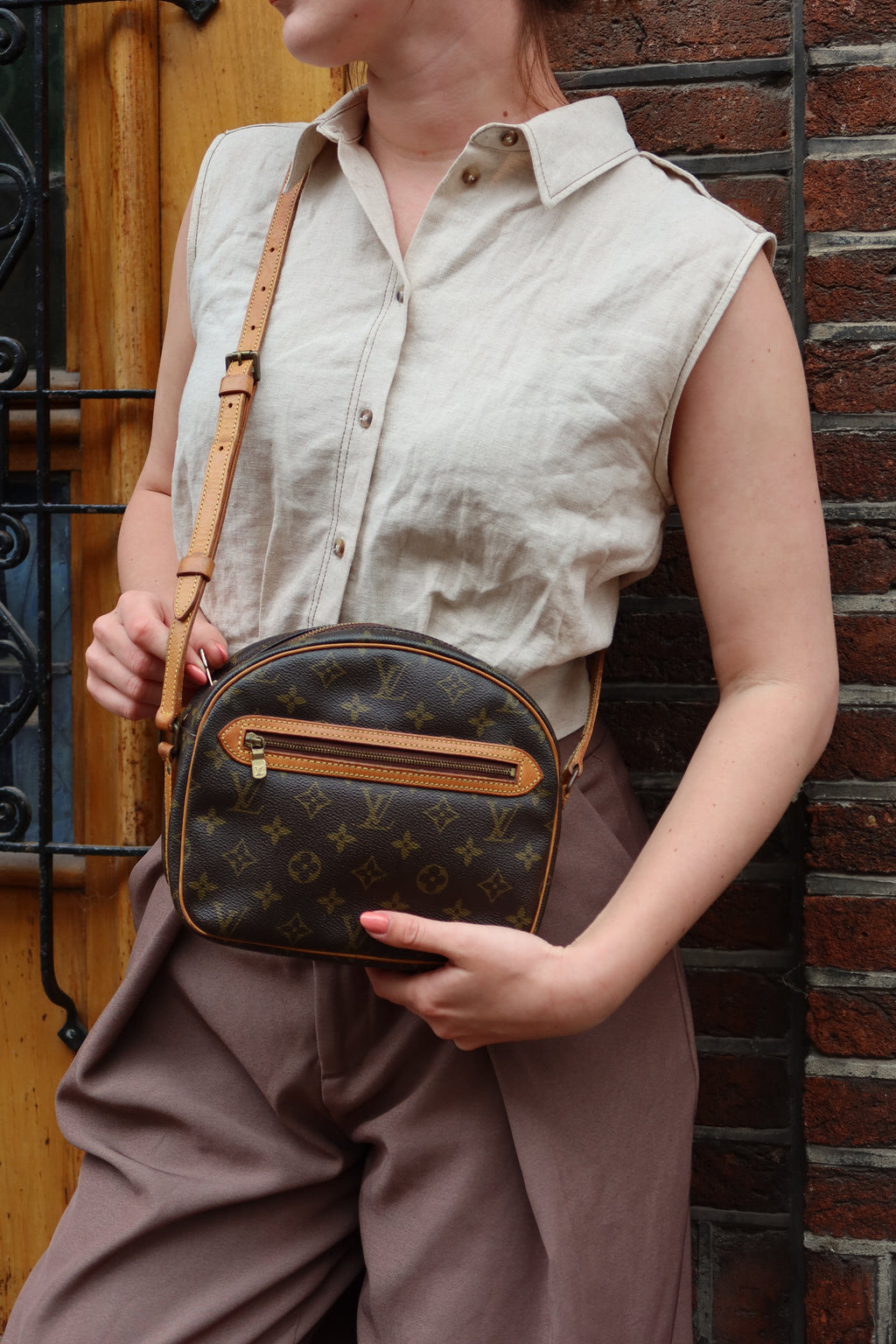 Louis Vuitton Monogram Senlis