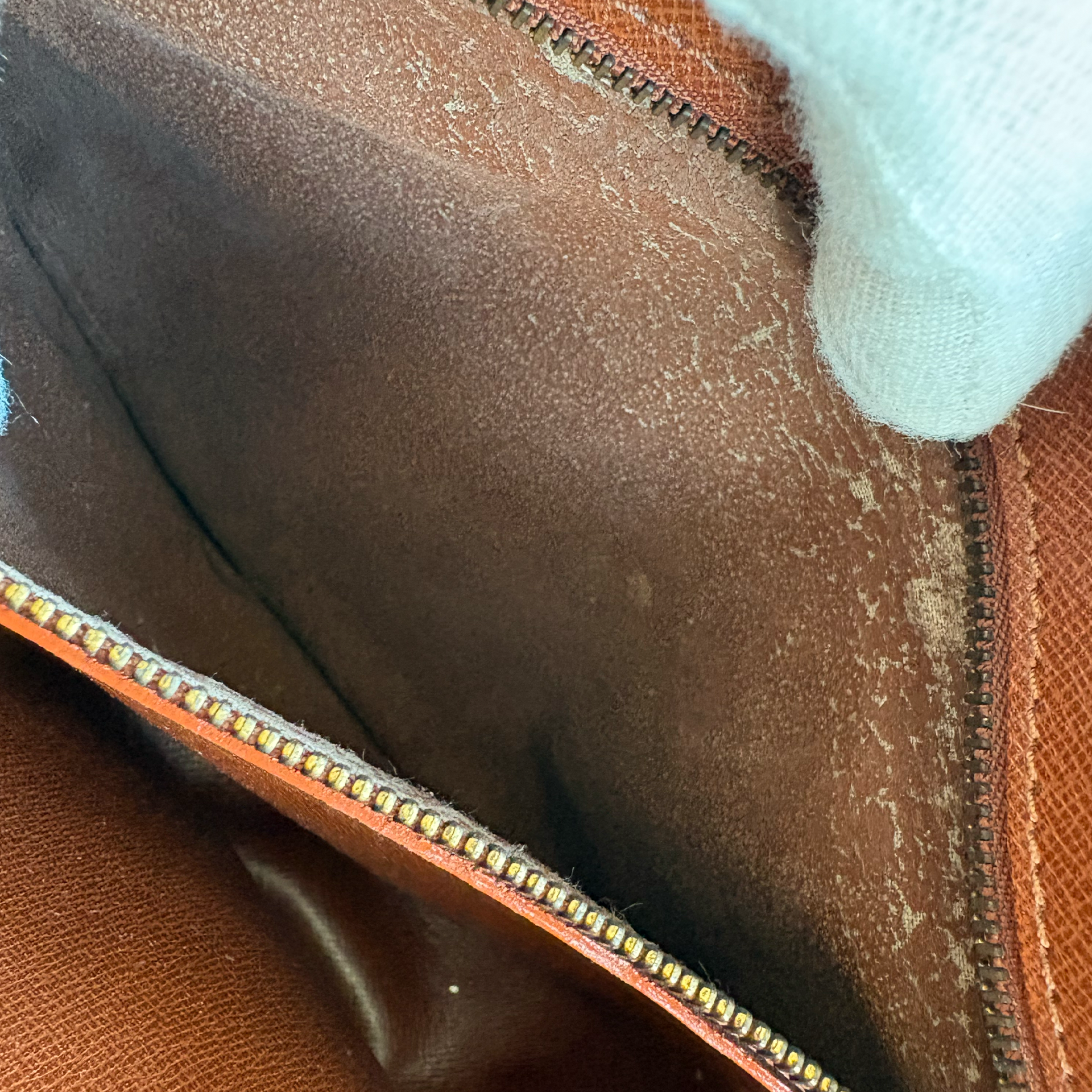 Louis Vuitton Jeune Fille MM