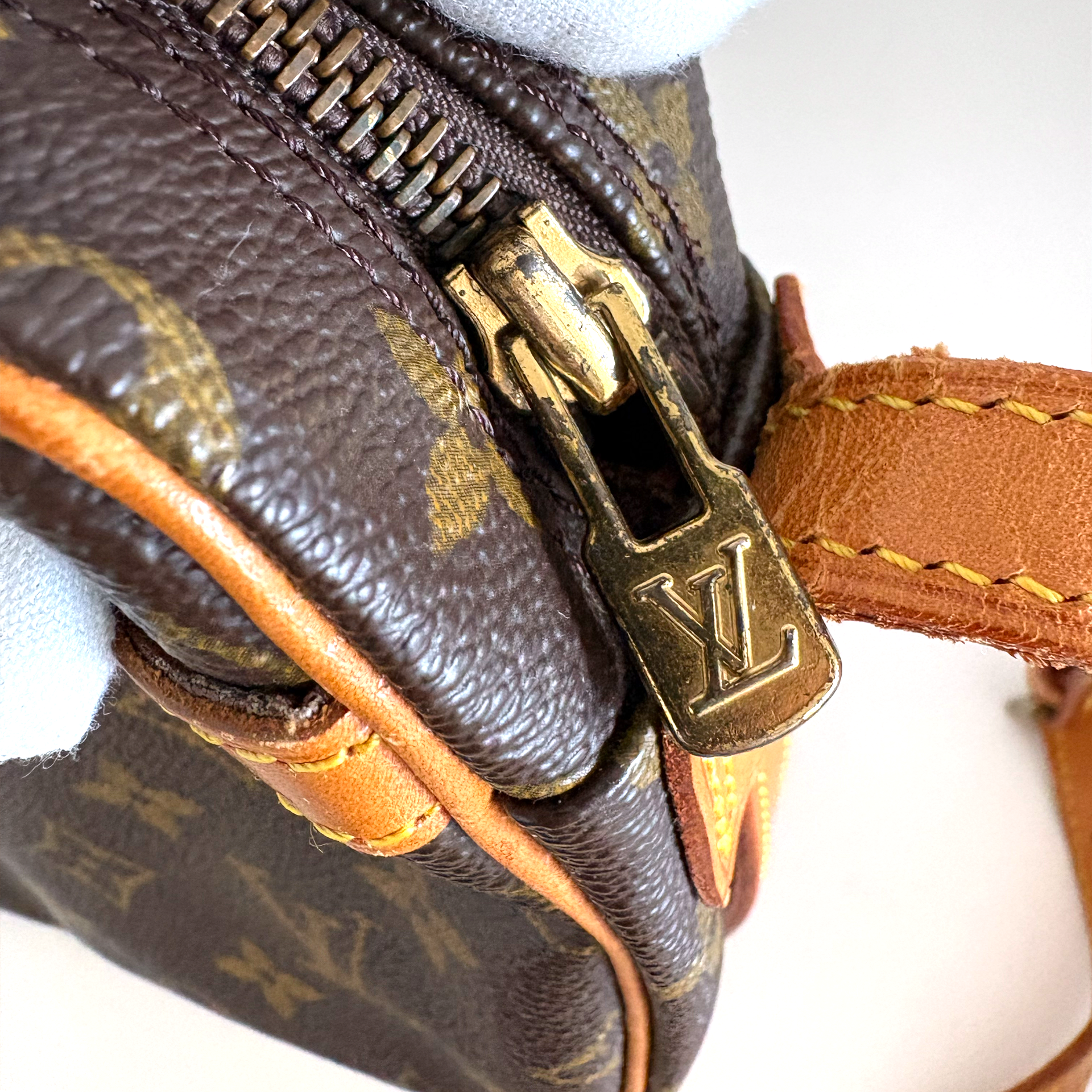 Louis Vuitton Jeune Fille MM