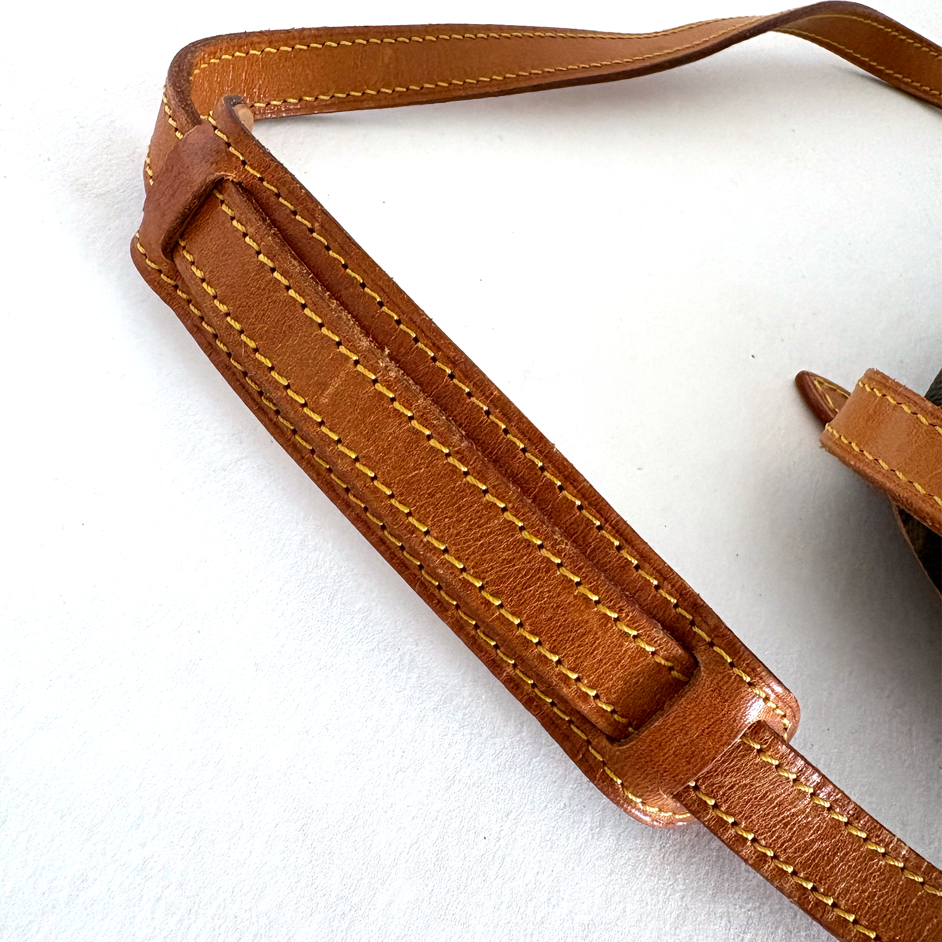 Louis Vuitton Jeune Fille MM