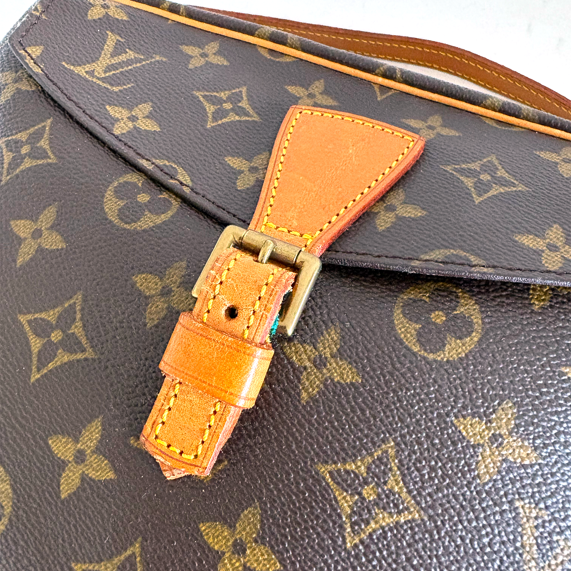 Louis Vuitton Jeune Fille MM