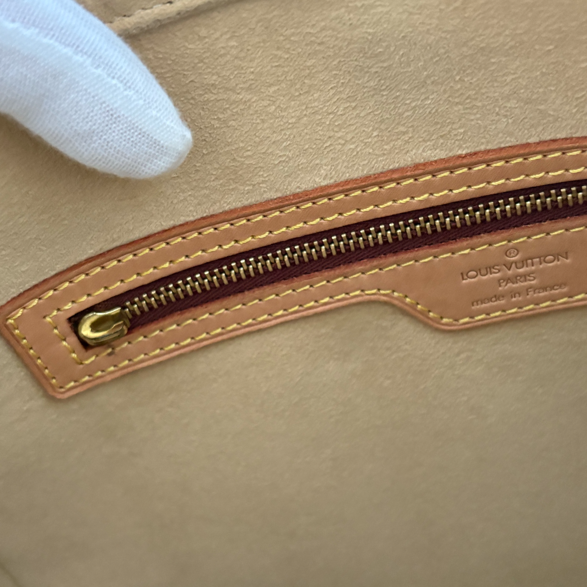 Louis Vuitton Looping GM