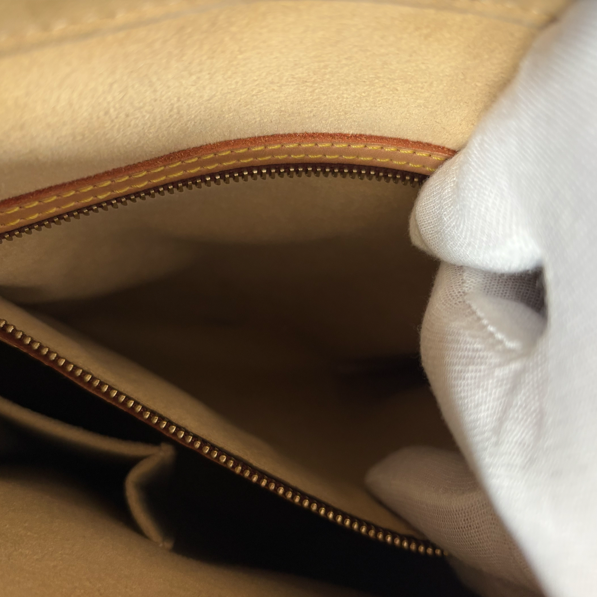 Louis Vuitton Looping GM