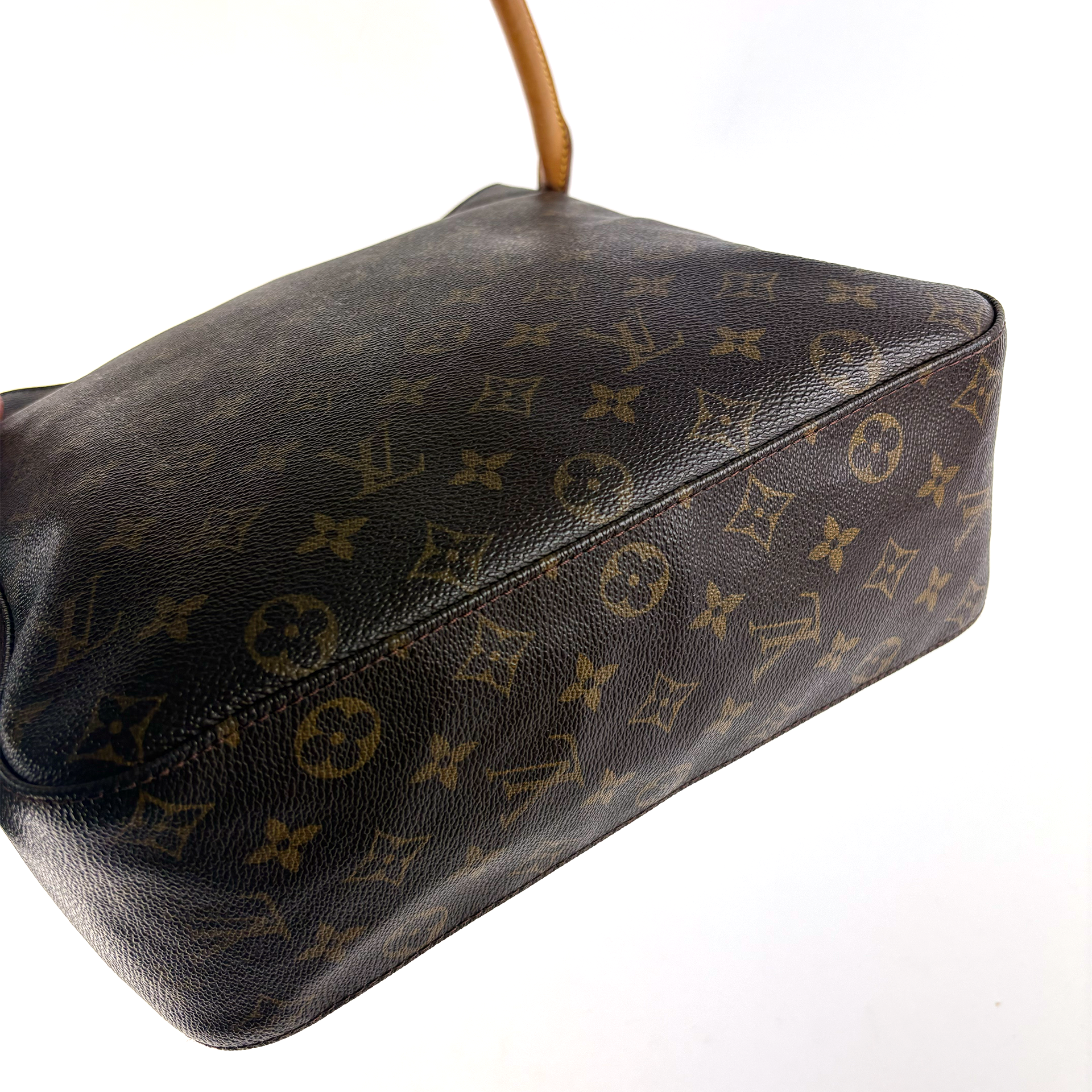 Louis Vuitton Looping GM in Monogram Canvas