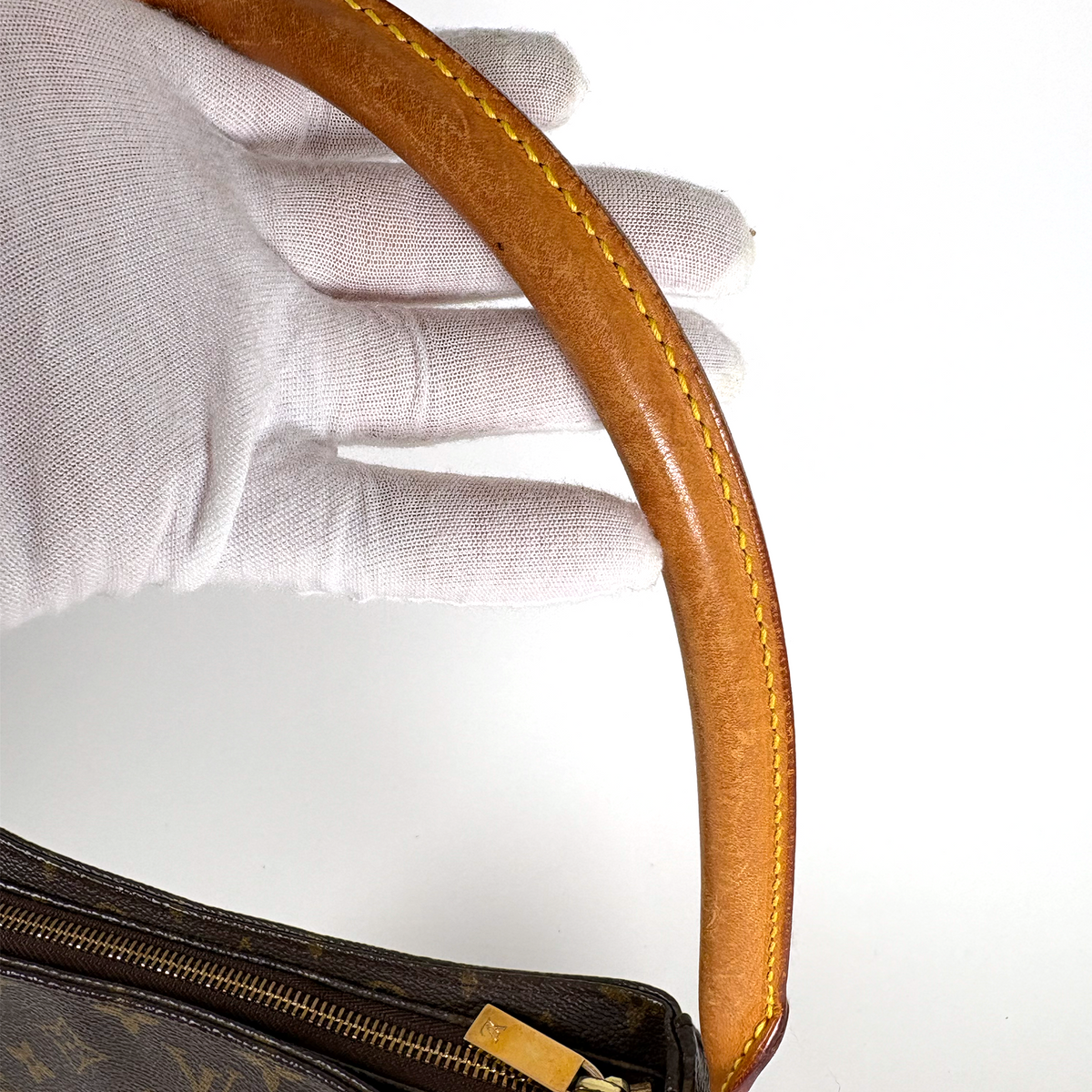 Louis Vuitton Looping MM