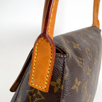 Louis Vuitton Mini Looping