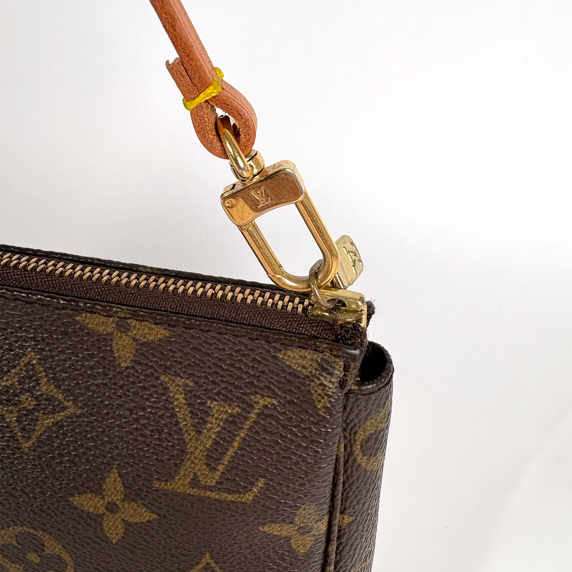 Louis Vuitton Monogram Pochette