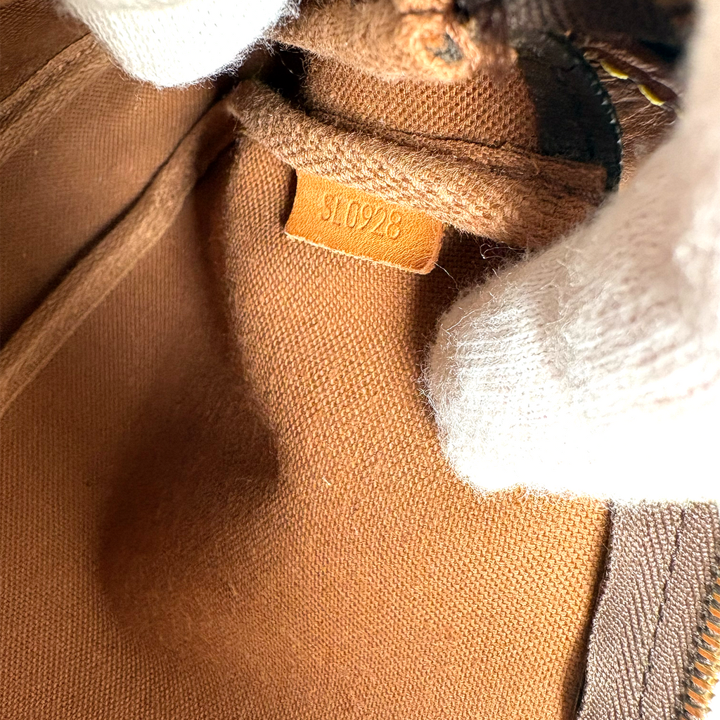 Louis Vuitton Monogram Pochette
