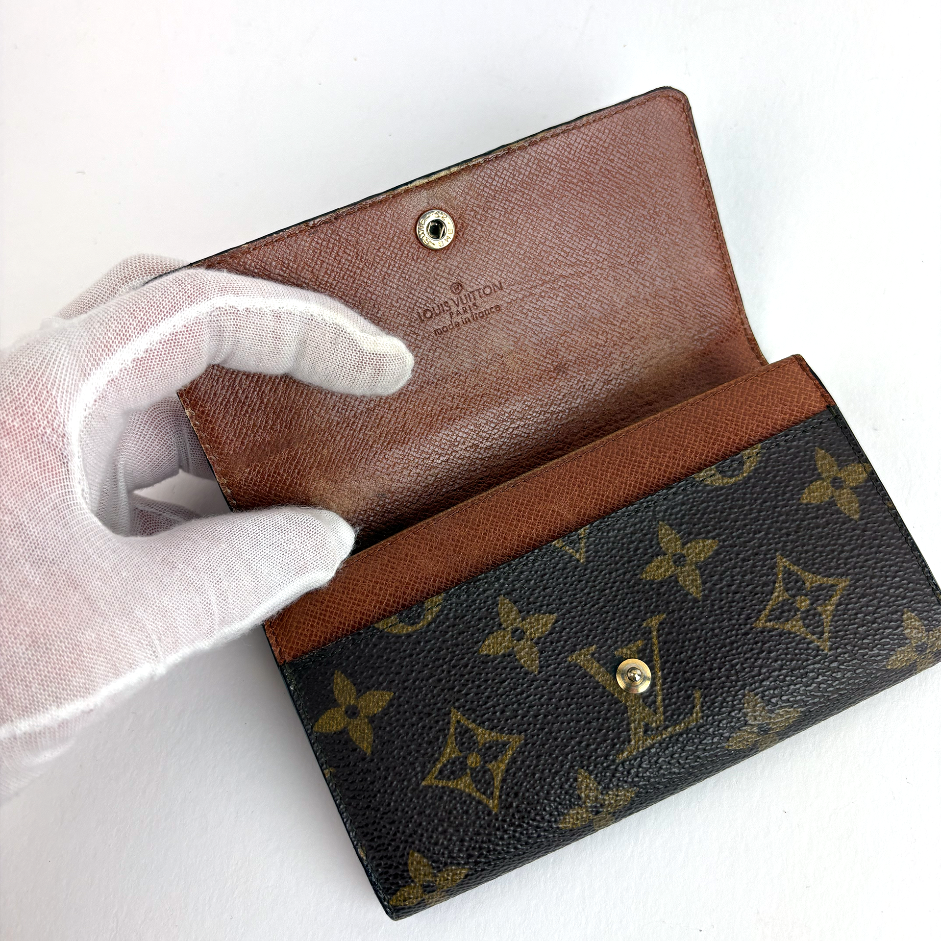 Louis Vuitton Monogram Snap Wallet