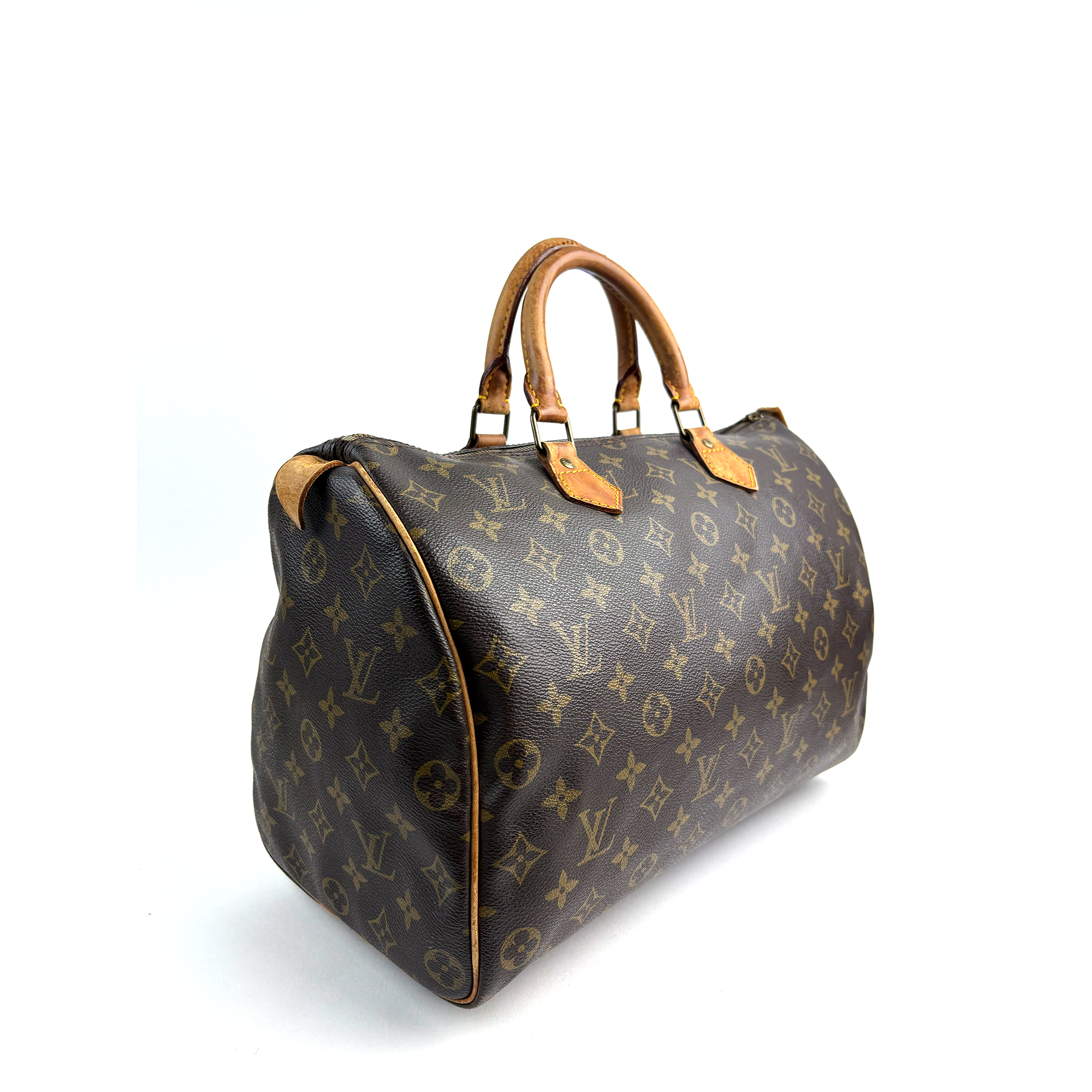 Louis Vuitton Monogram Speedy 35