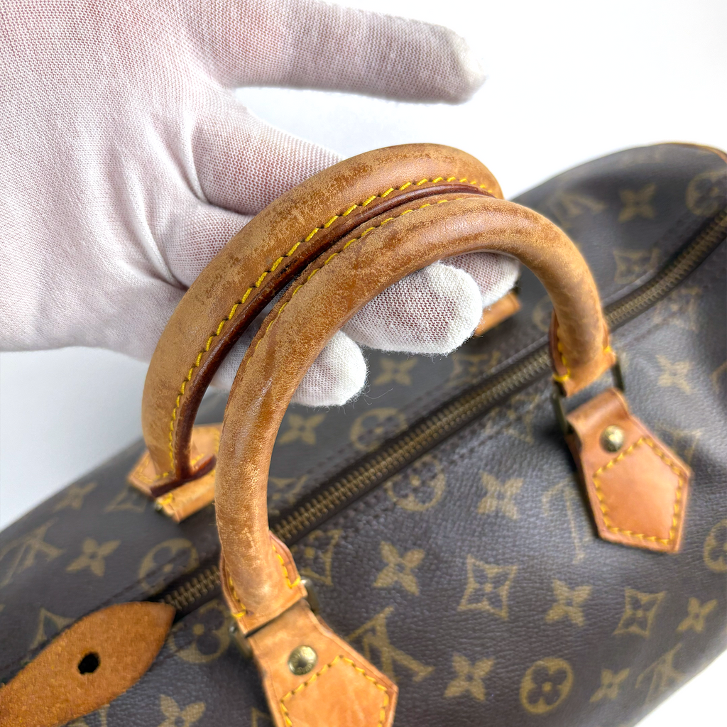 Louis Vuitton Monogram Speedy 35