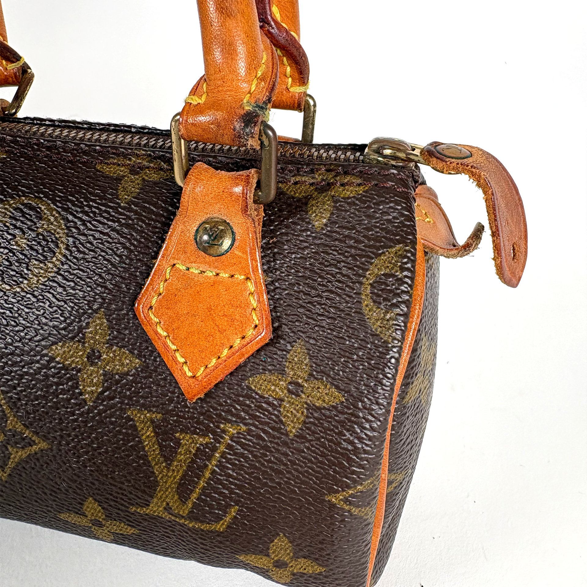 Louis Vuitton Monogram Nano Speedy