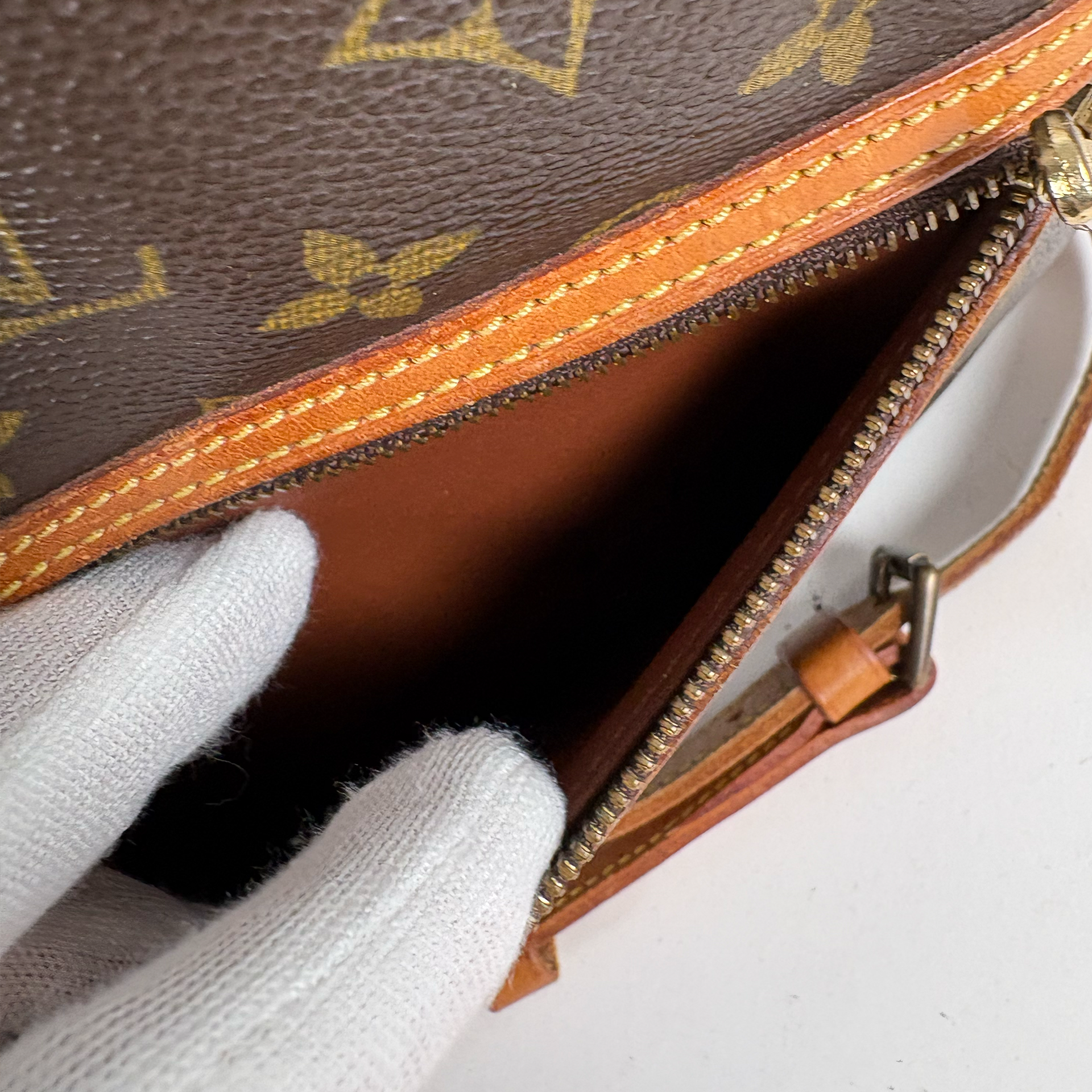 Louis Vuitton Monogram Senlis