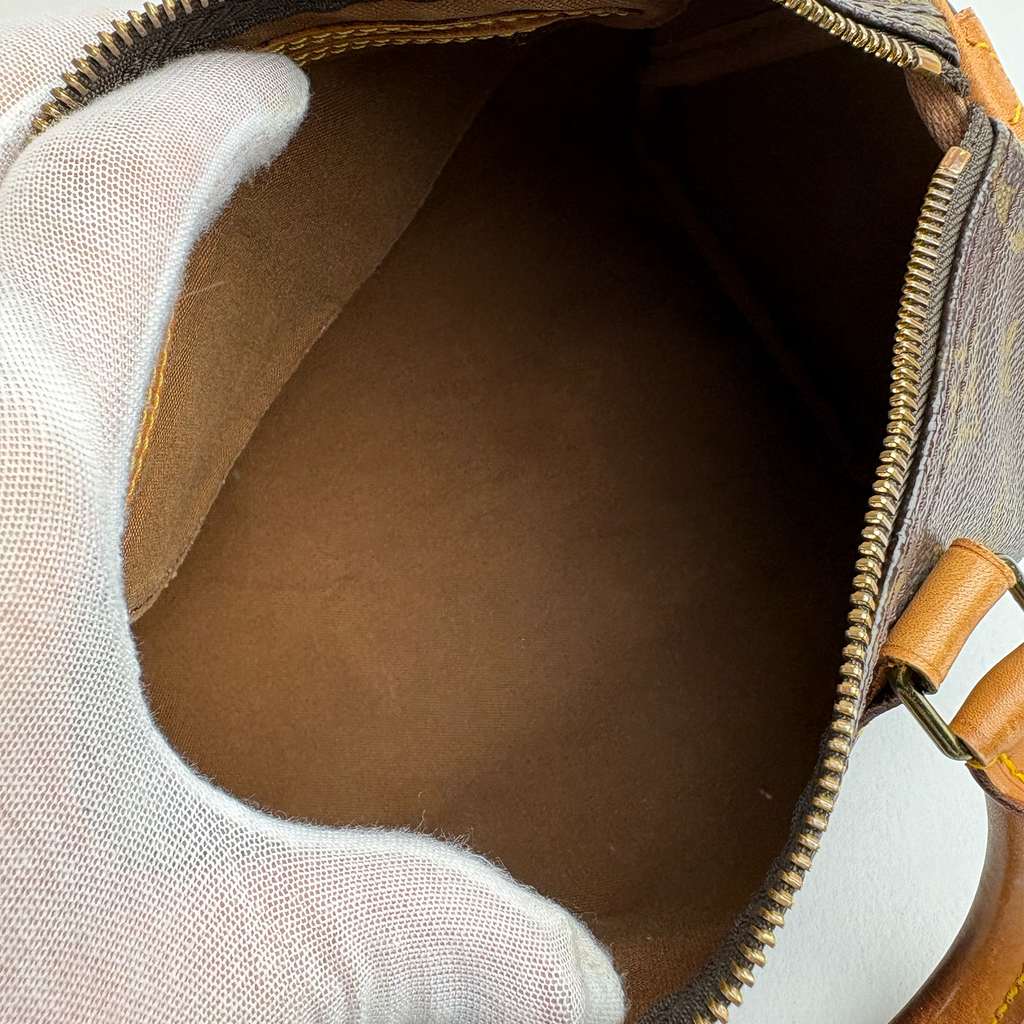 Louis Vuitton Monogram Speedy 25