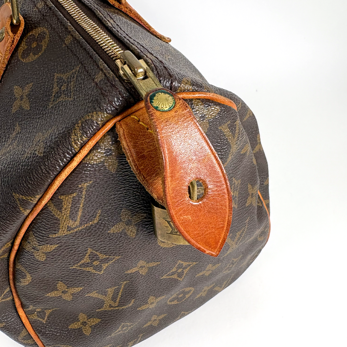 Louis Vuitton Speedy 30