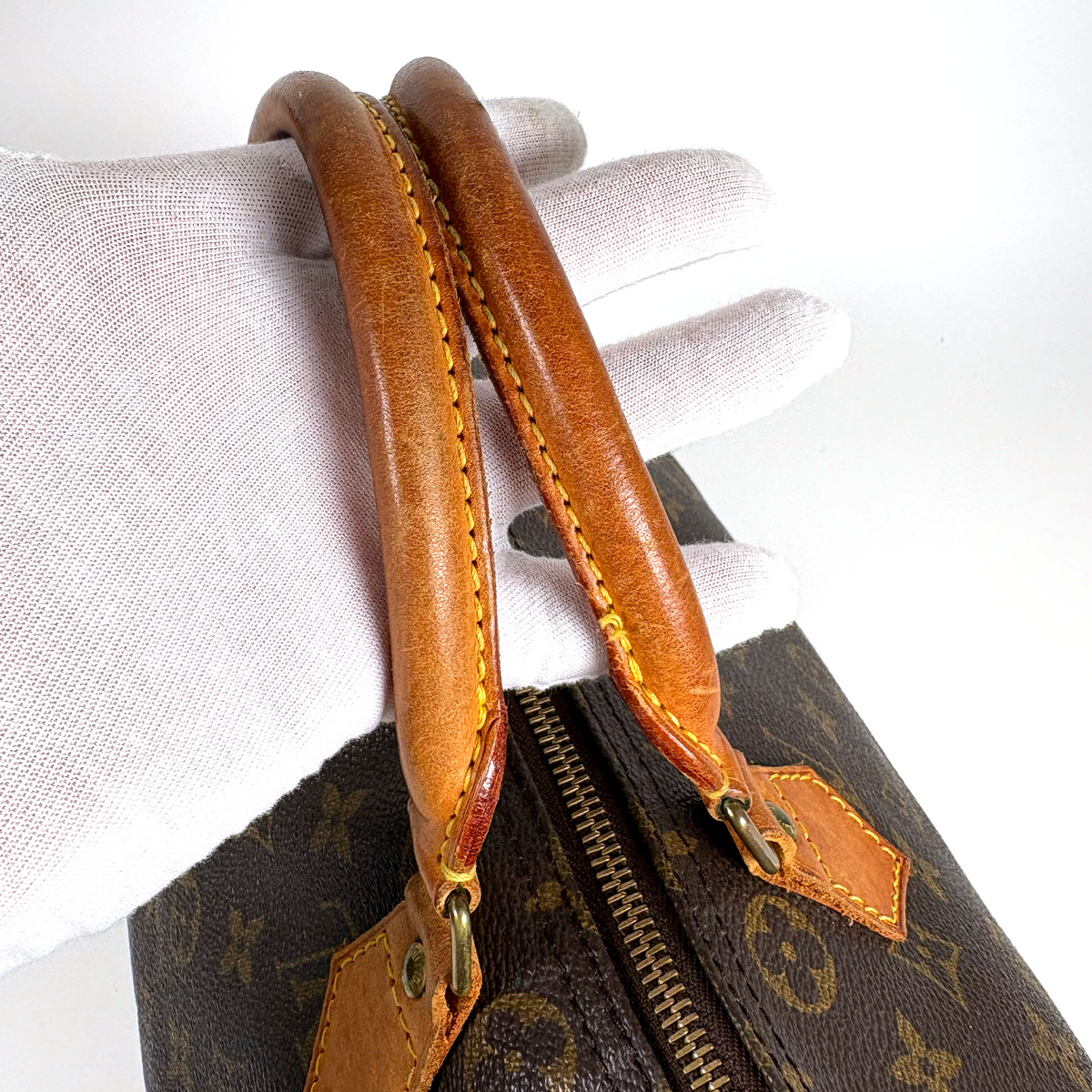 Louis Vuitton Speedy 30