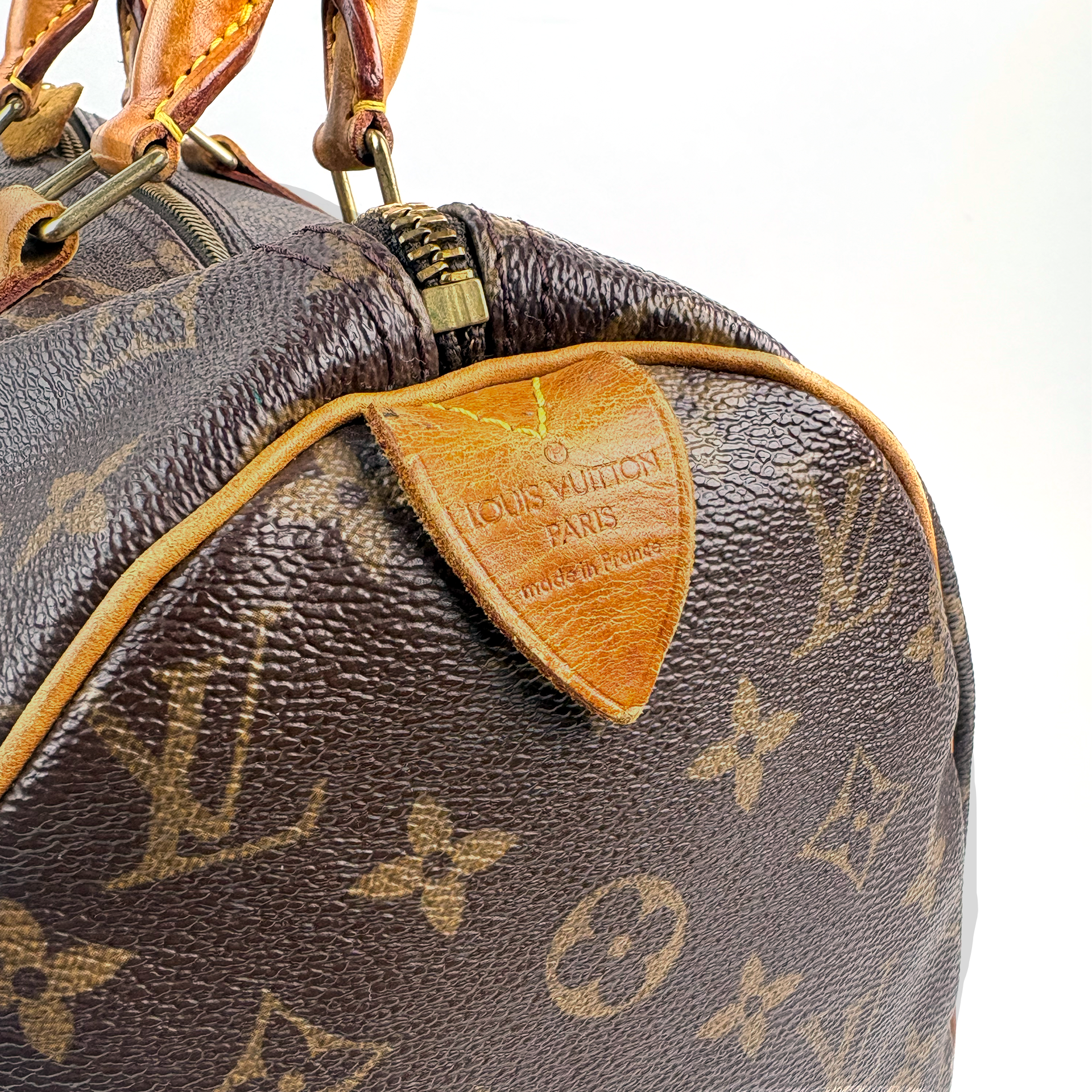 Louis Vuitton Monogram Speedy 30