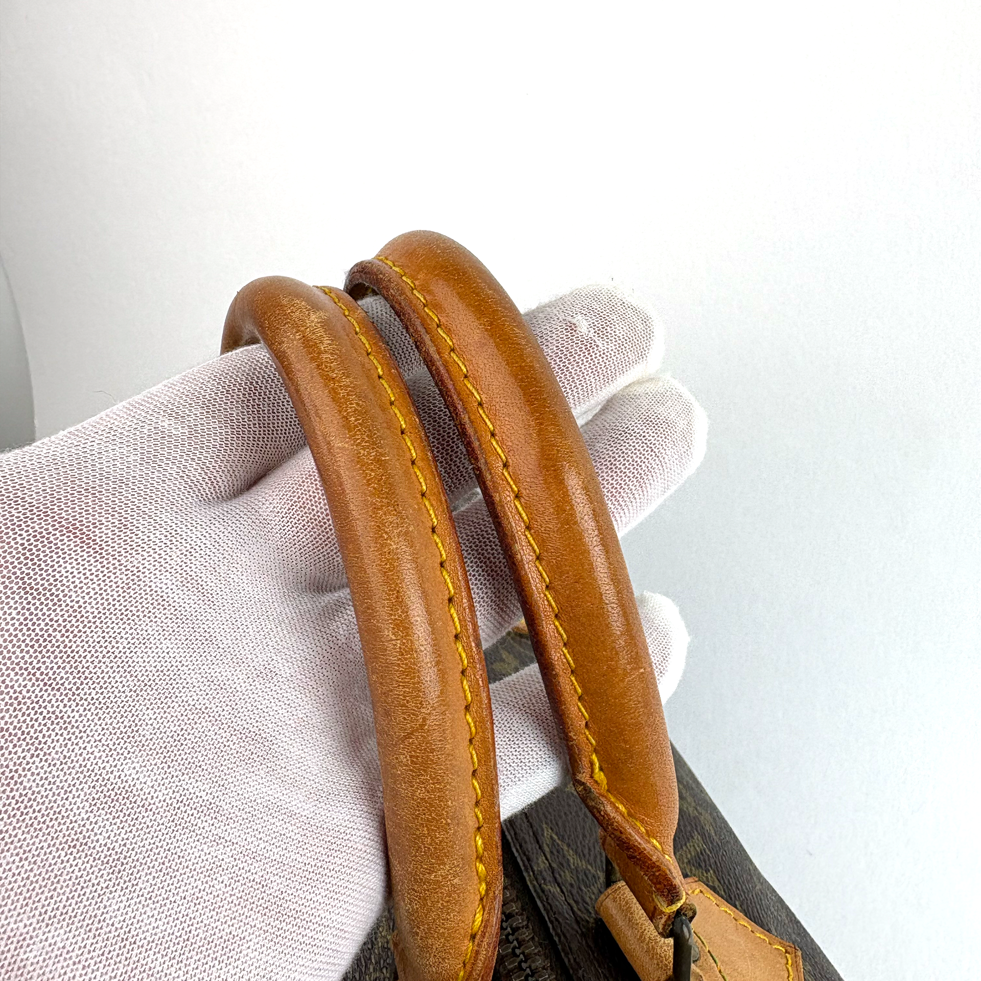 Louis Vuitton Speedy 30