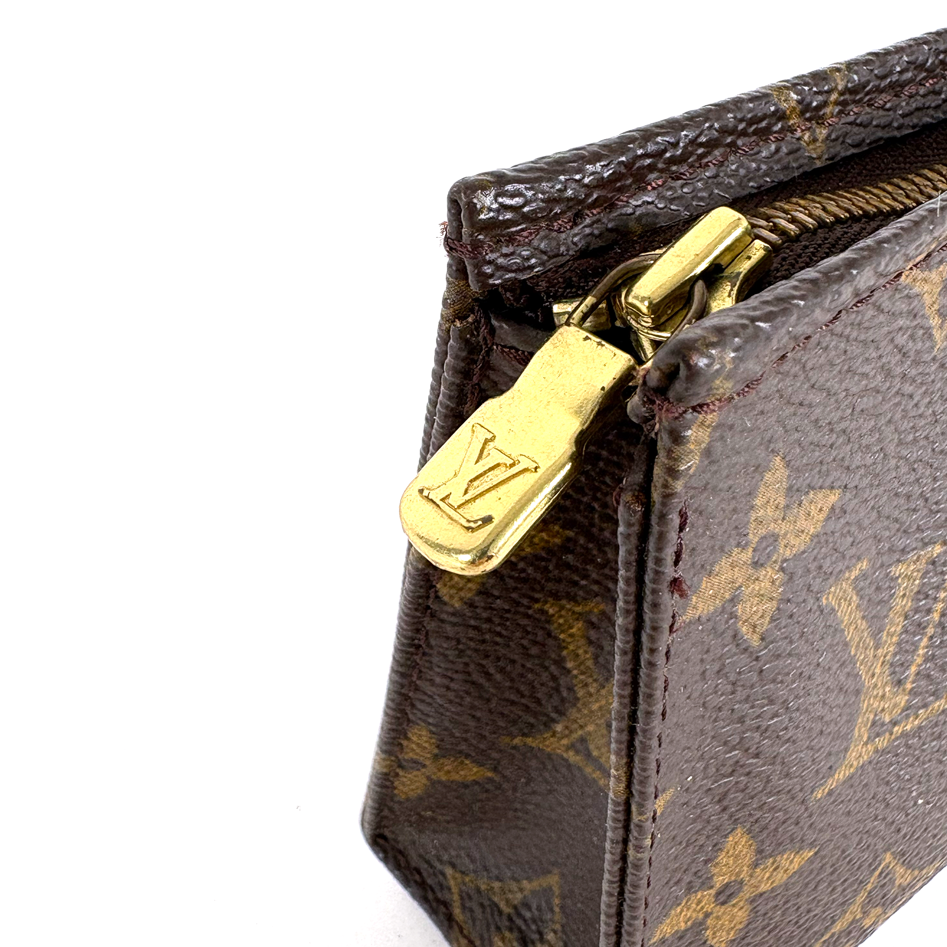Louis Vuitton Pochette Toilette 15