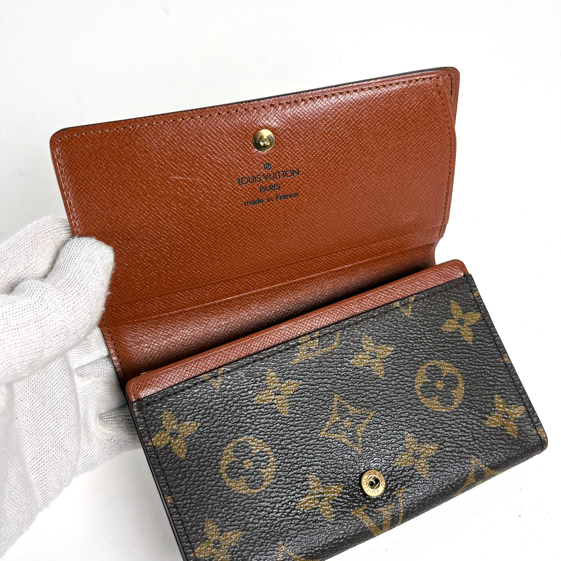 Louis Vuitton Monogram Sarah Wallet