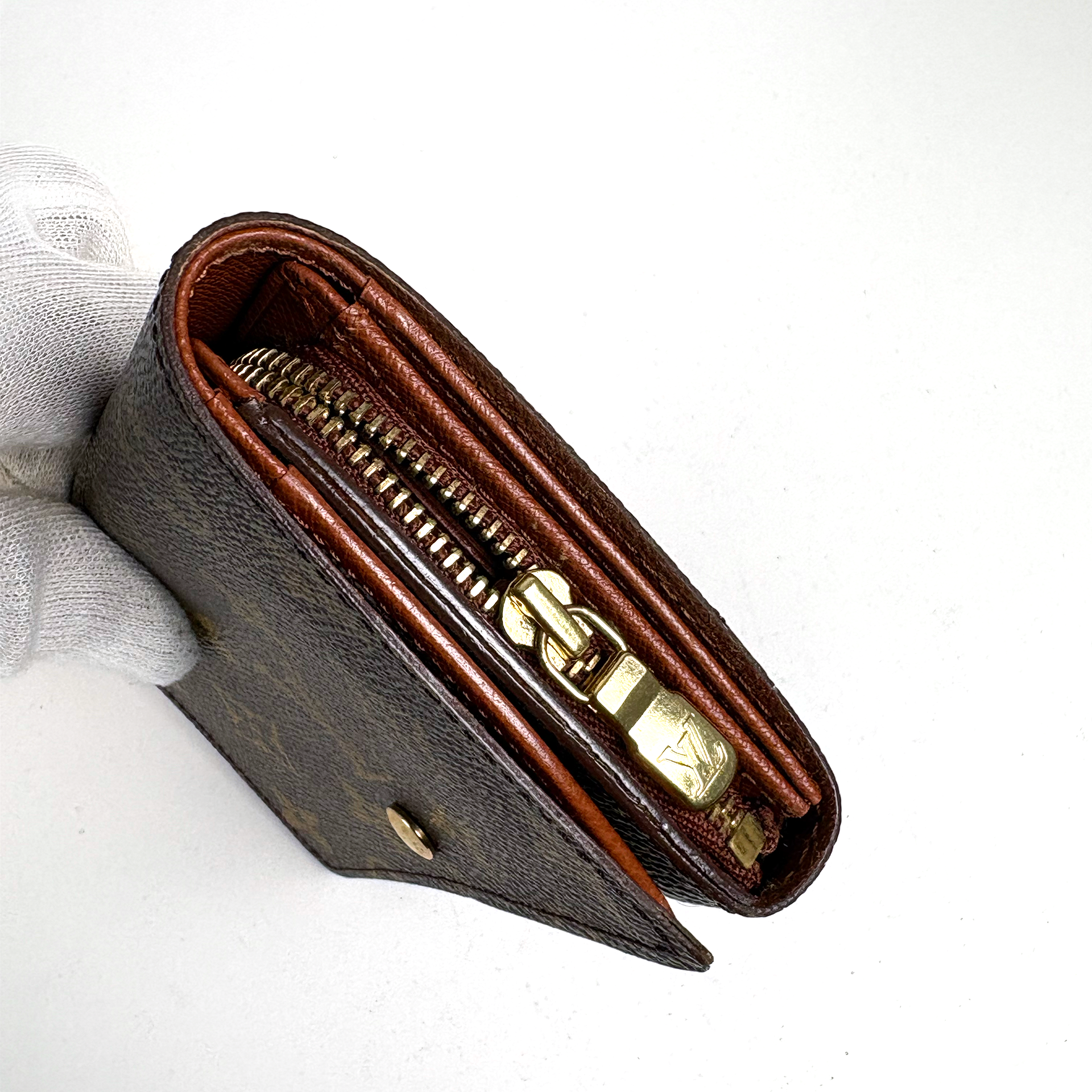 Louis Vuitton Monogram Sarah Wallet
