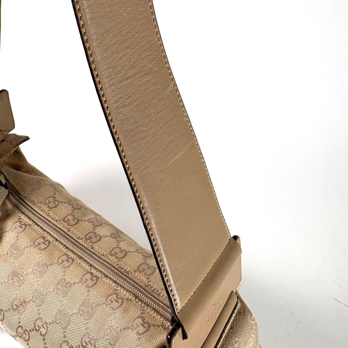 Gucci GG Canvas Y2K Shoulder Bag Beige